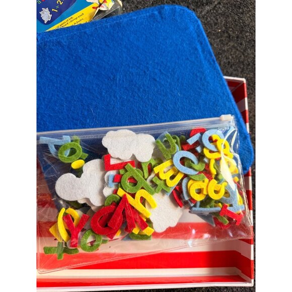 Dr. Seuss Educational Felt Board Set With Letters & Numbers For Kids Ages 6+ - Picture 5 of 5